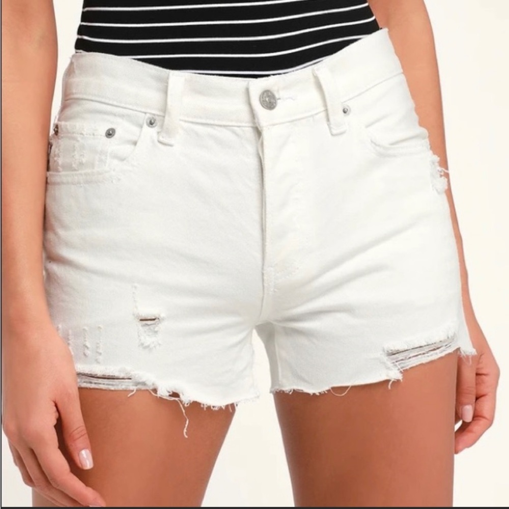 FREE PEOPLE white denim shorts